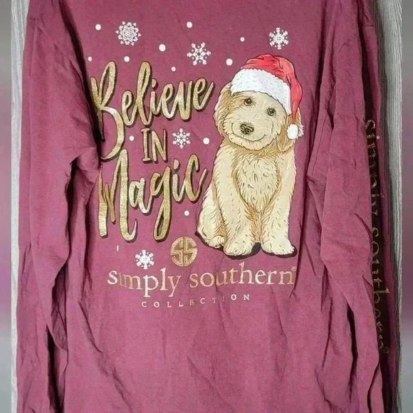 Simply Southern Christmas long sleeve tee size large " Believe in Magic" - Picture 4 of 5